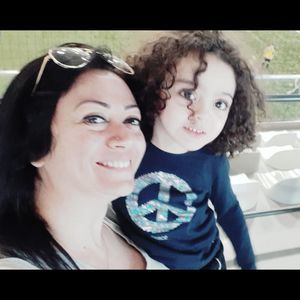 Meet your Posher, Noussa